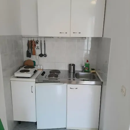 Apartman I Soba Nina Apartment Supetar Exterior photo