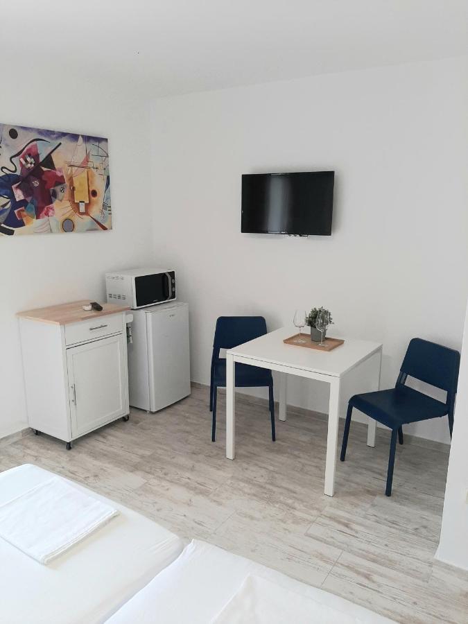 Apartment Apartman I Soba Nina Supetar